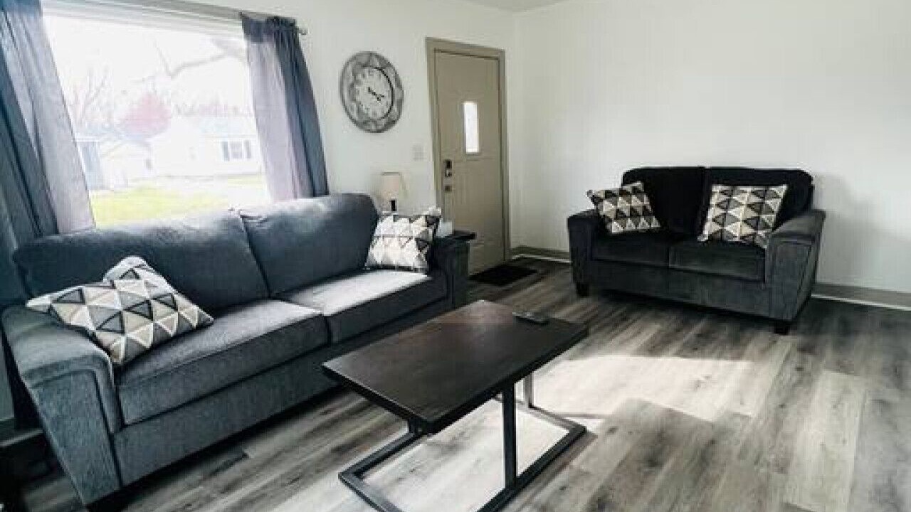 Photo of Livingroom in Rock Island