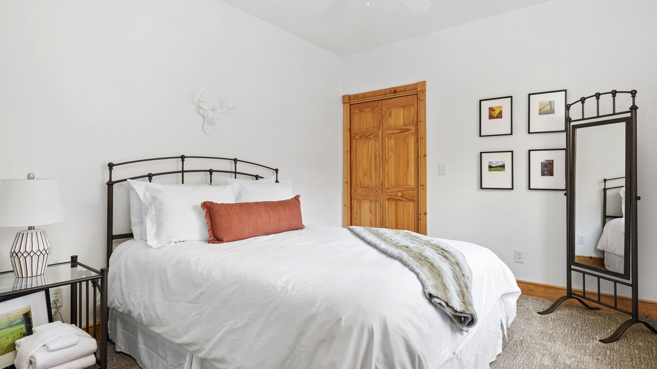 Photo of Bedroom in The Galena Territory