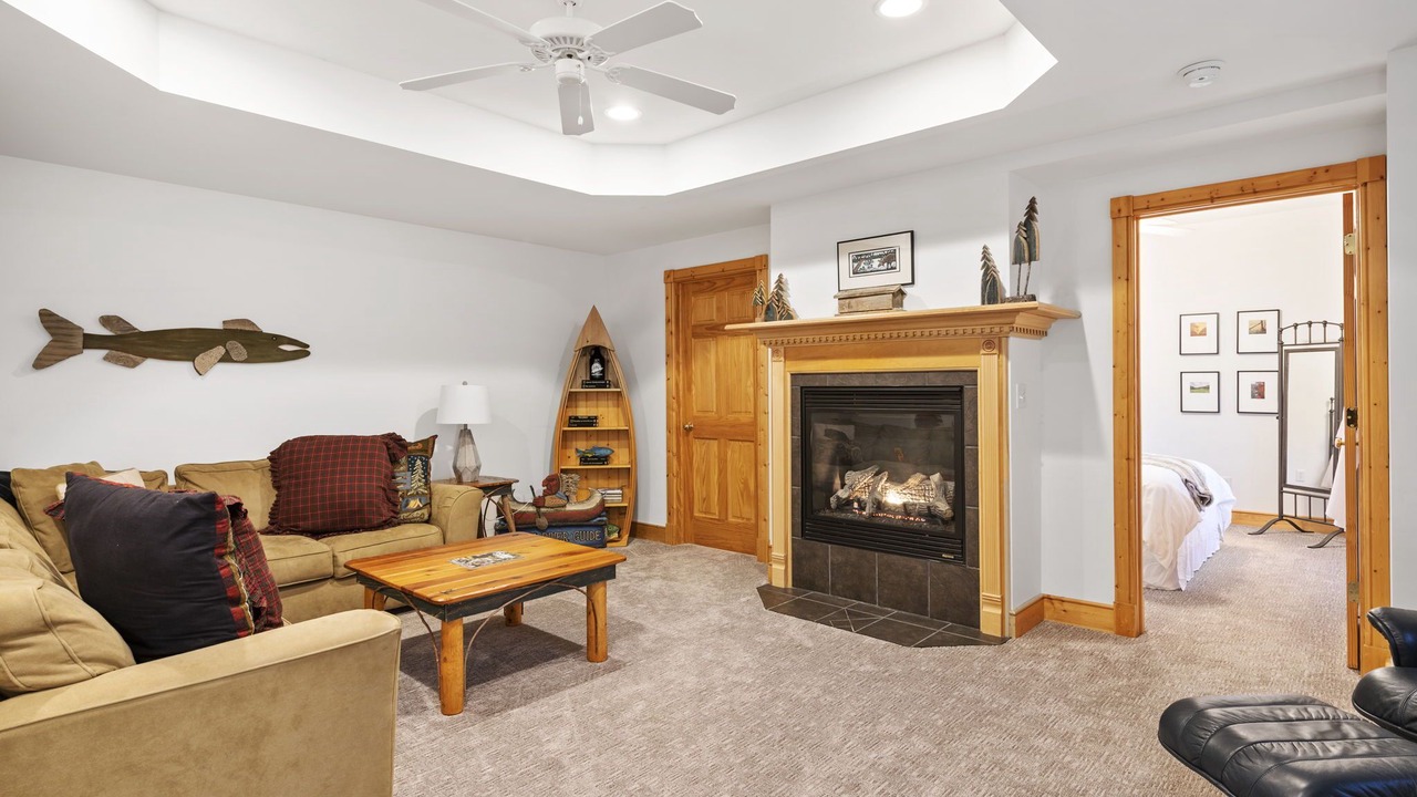 Photo of Livingroom in The Galena Territory