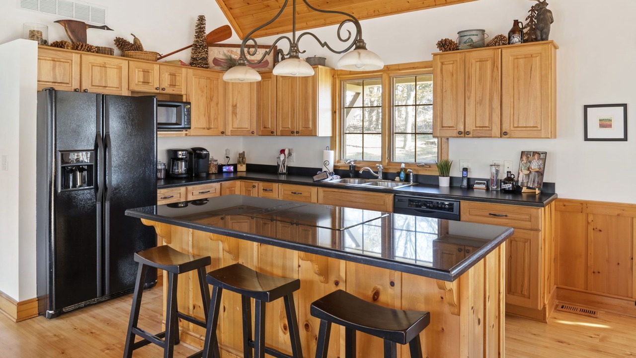 Photo of Kitchen in The Galena Territory