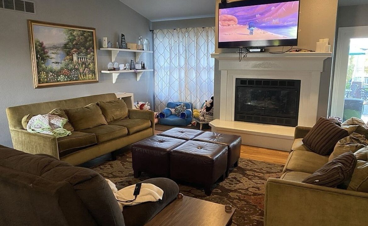 Photo of Livingroom in Galena