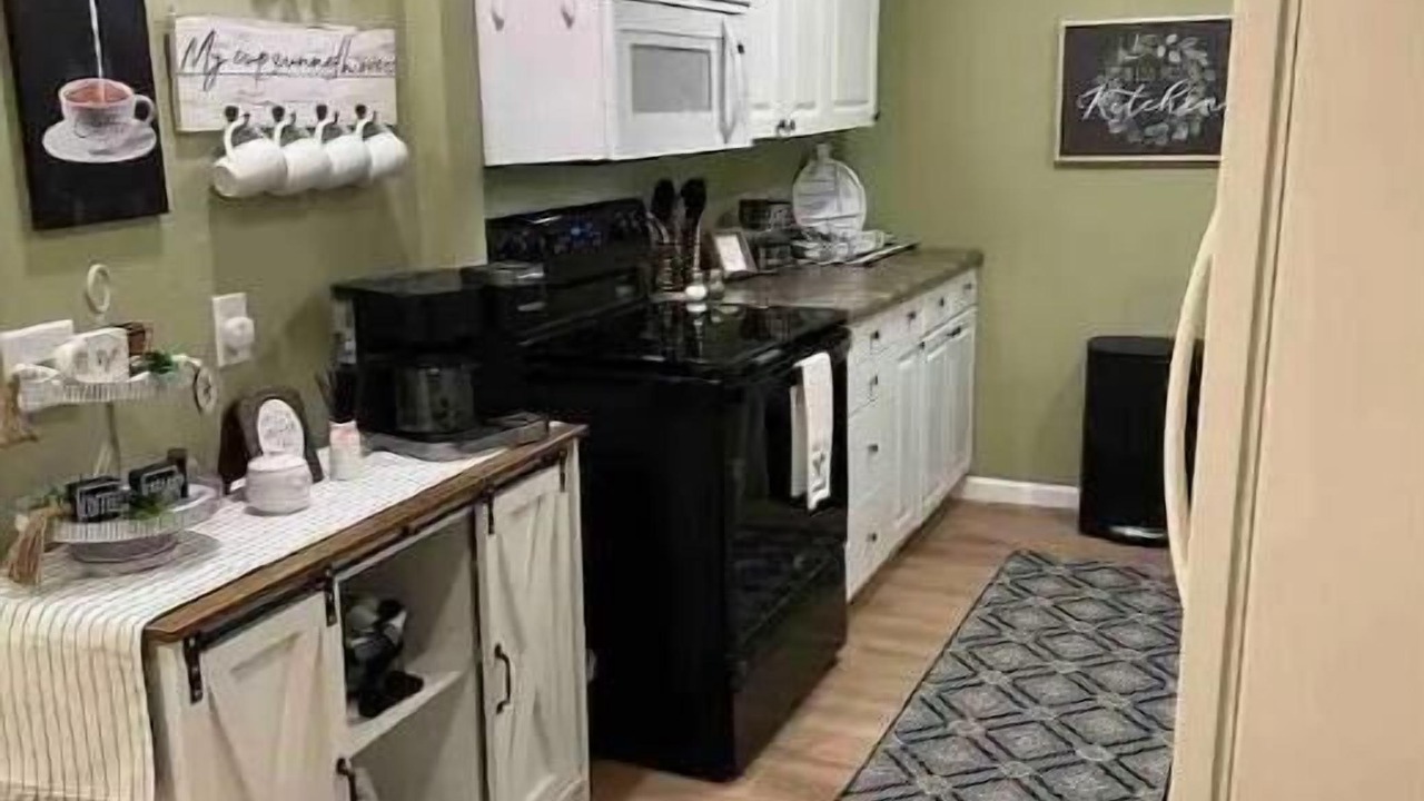 Photo of Kitchen in East Moline