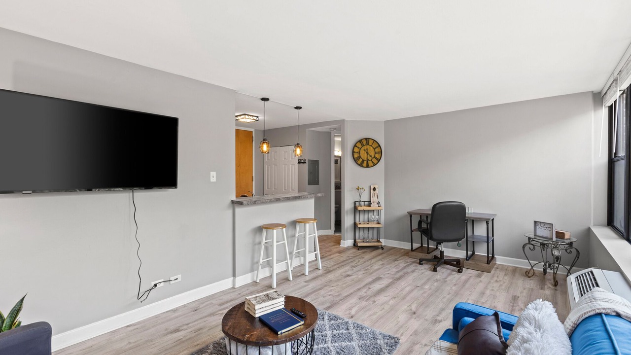 Photo of Livingroom in Near South Side