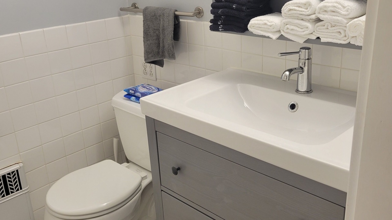 Photo of Bathroom in Anna
