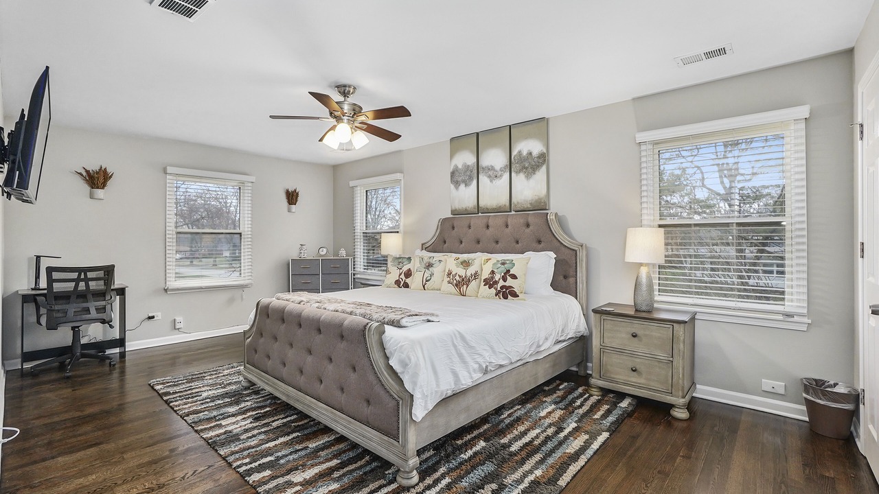 Photo of Bedroom in Flossmoor