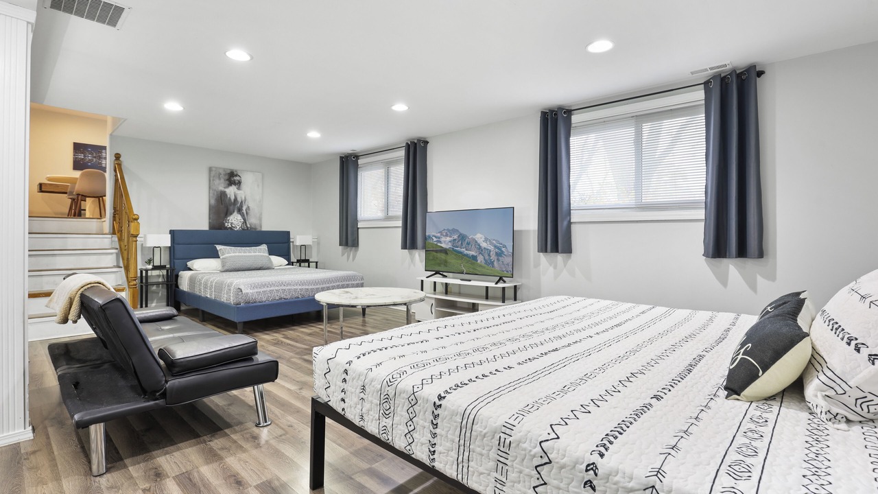 Photo of Bedroom in Bensenville