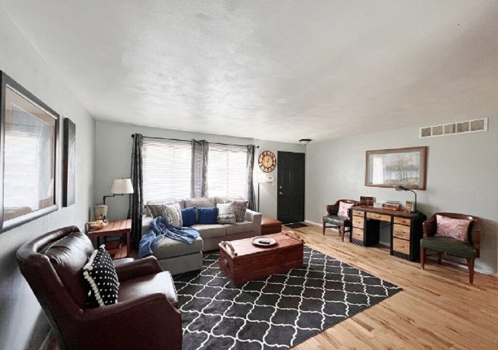 Photo of Livingroom in Peoria