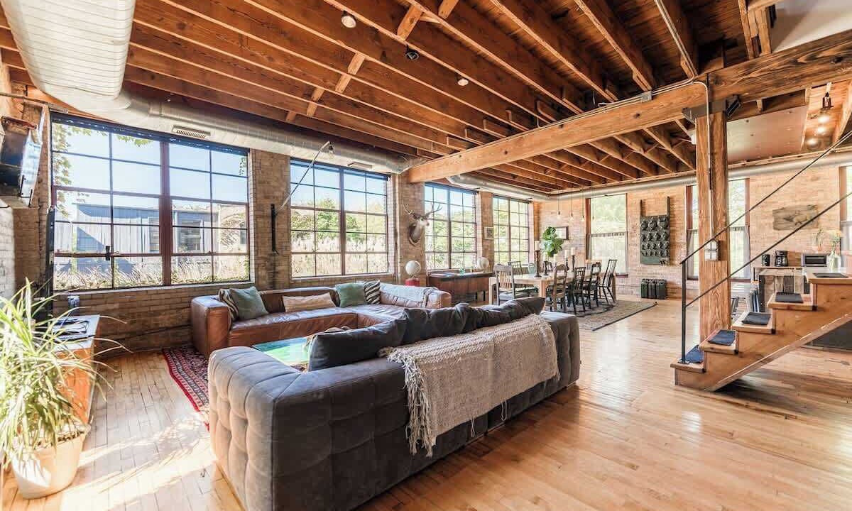 Photo of Bedroom in Logan Square
