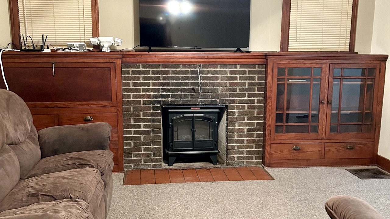 Photo of Livingroom in Chestnut