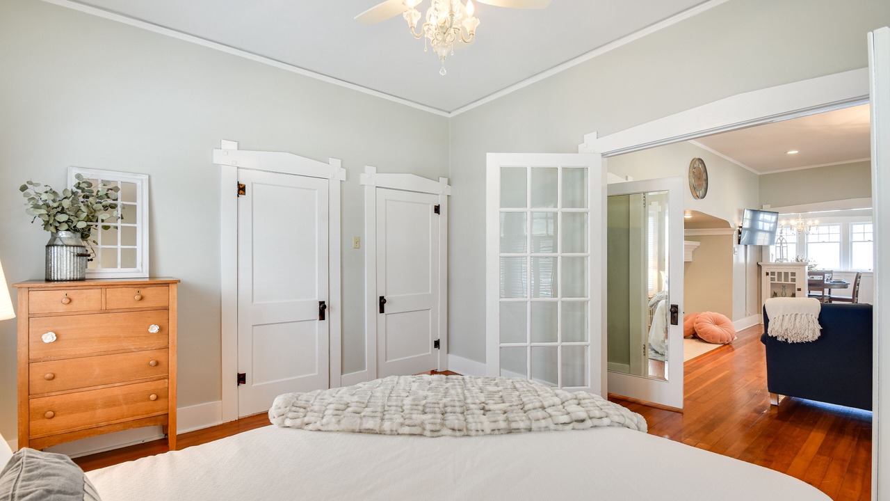 Photo of Bedroom in Biggsville