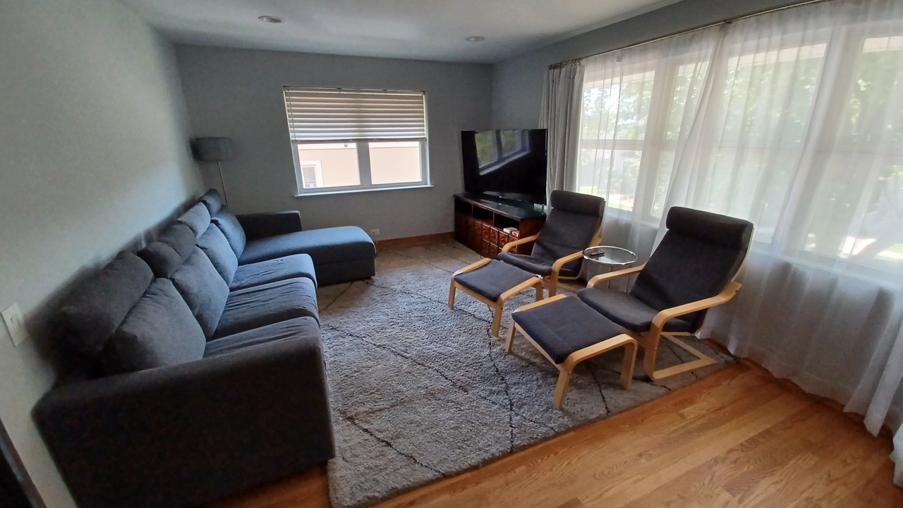 Photo of Livingroom in Naperville