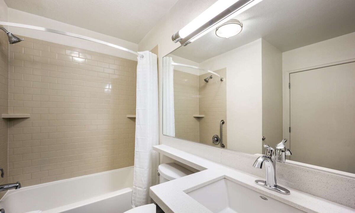 Photo of Bathroom in Warrenville