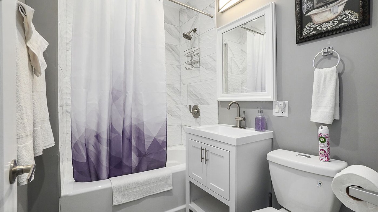 Photo of Bathroom in Chatham