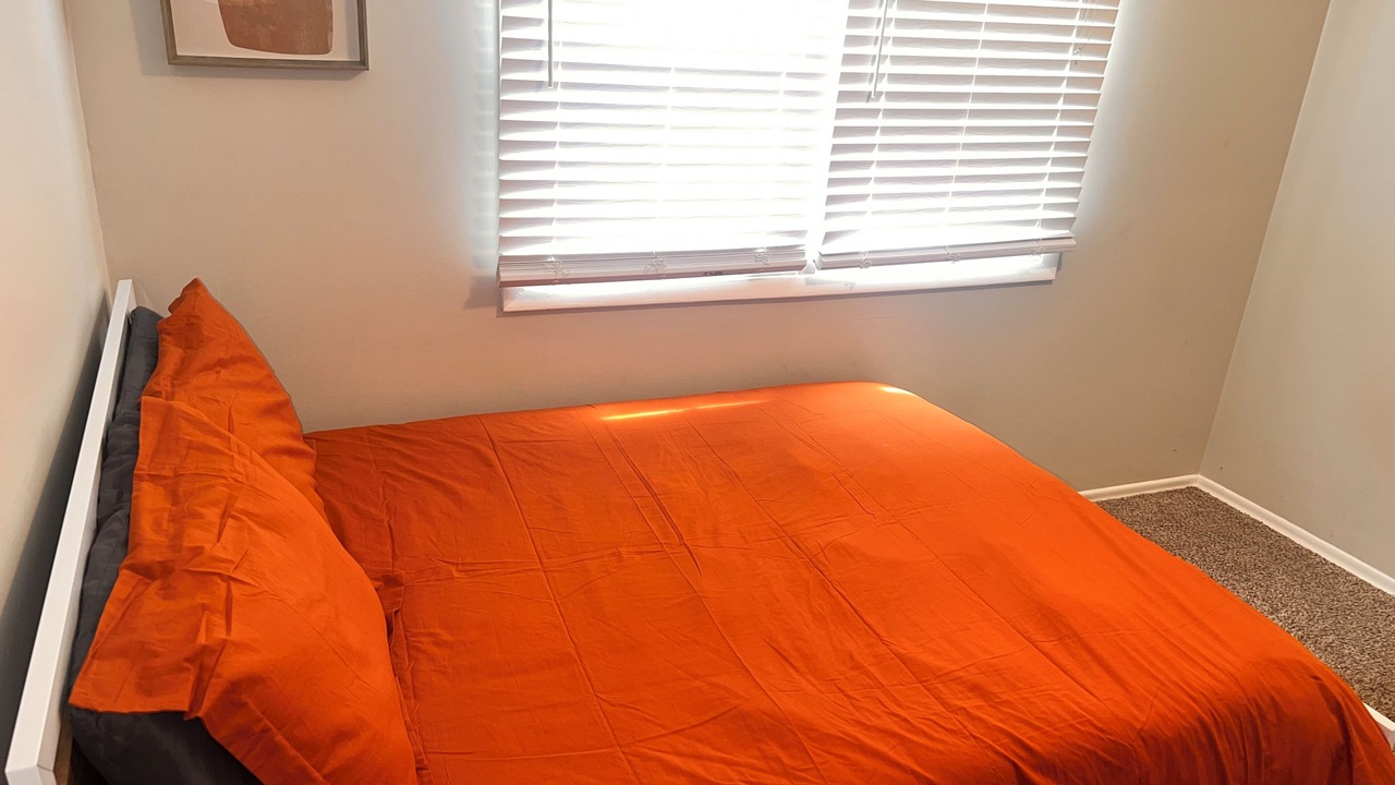 Photo of Bedroom in Country Club Hills