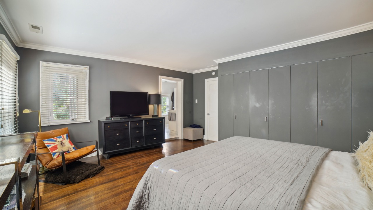 Photo of Bedroom in Ravenswood