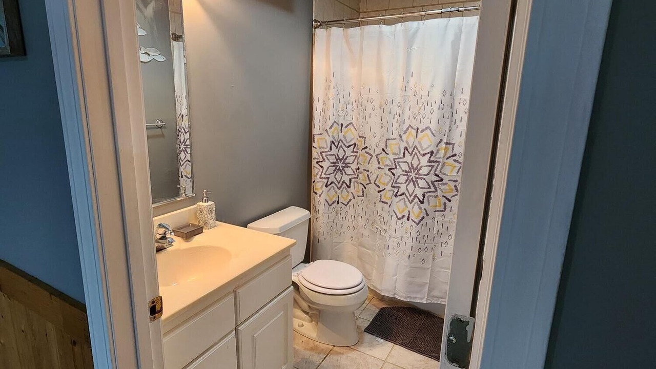 Photo of Bathroom in Marion