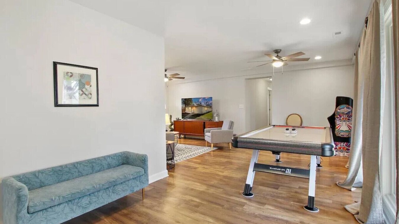 Photo of Livingroom in Libertyville