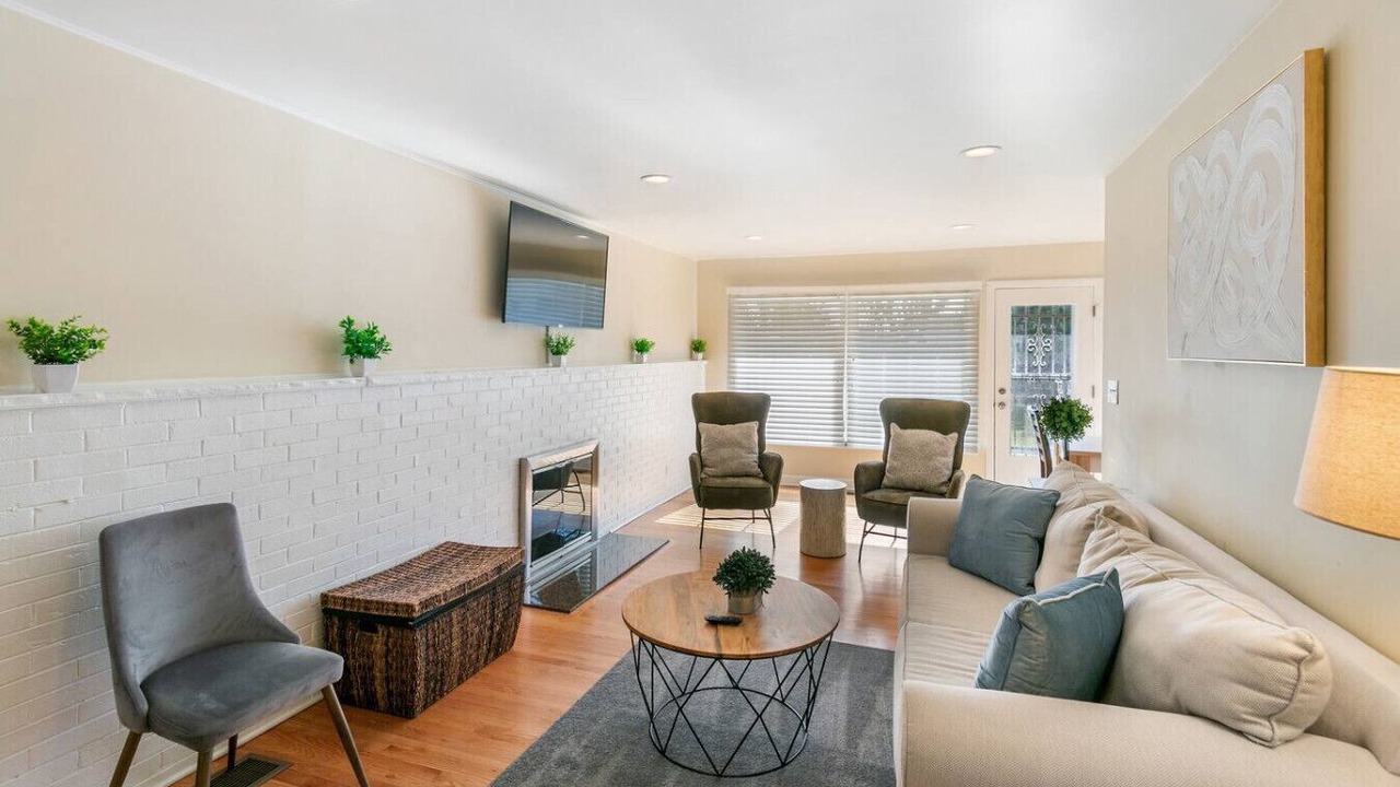 Photo of Livingroom in Libertyville