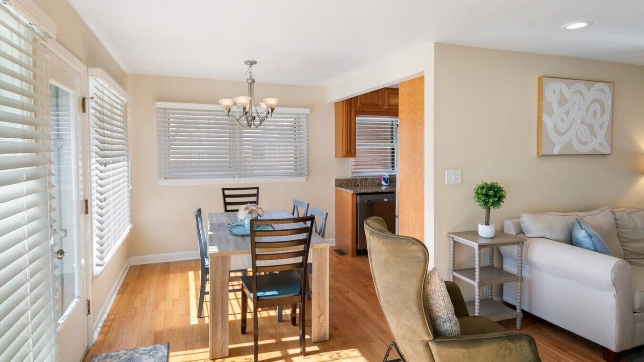 Photo of Livingroom in Libertyville