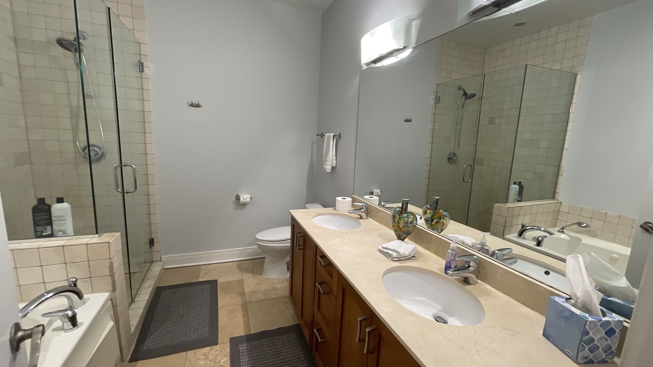 Photo of Bathroom in Wicker Park