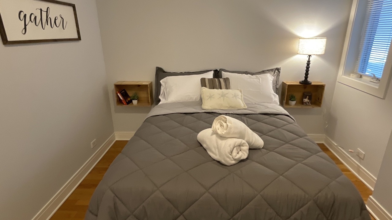 Photo of Bedroom in Wicker Park