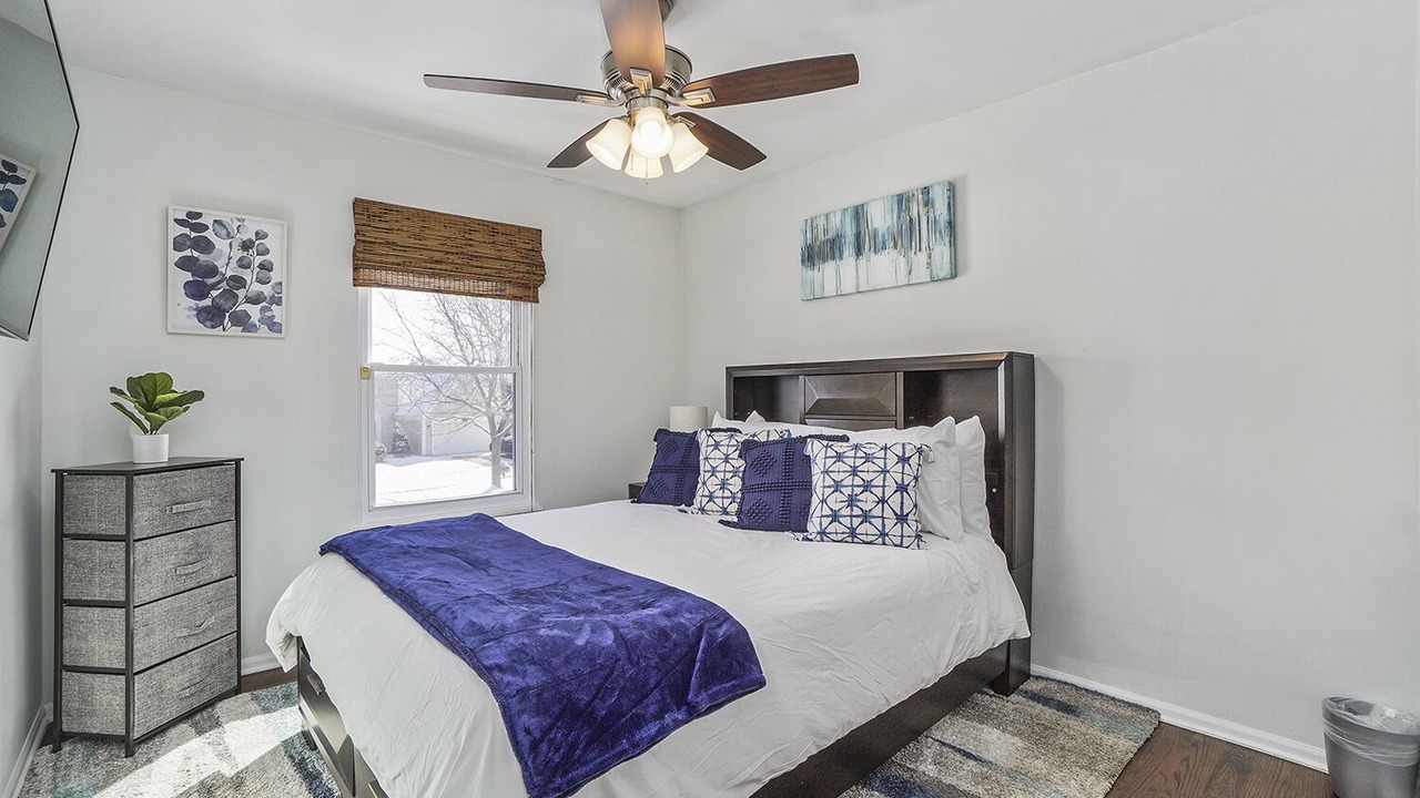 Photo of Bedroom in Carol Stream