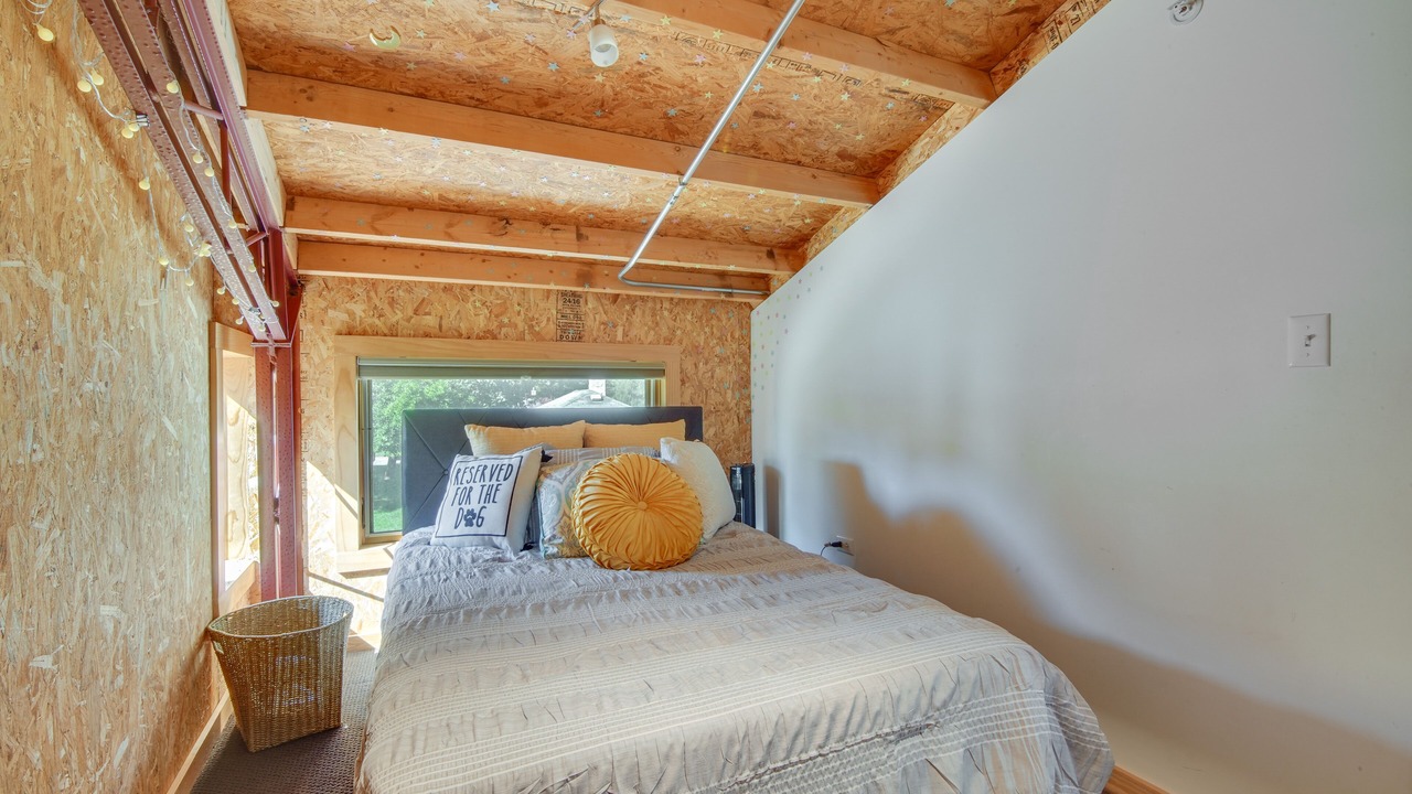 Photo of Bedroom in Libertyville