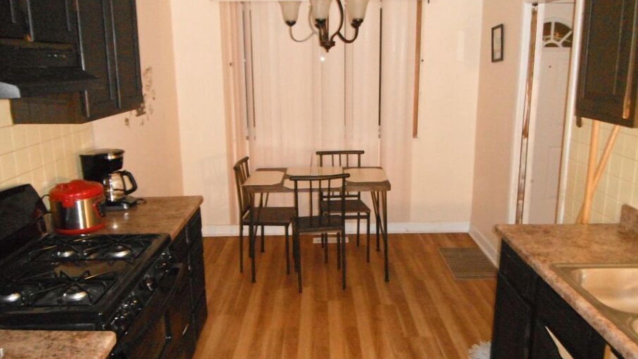 Photo of Kitchen in Roseland