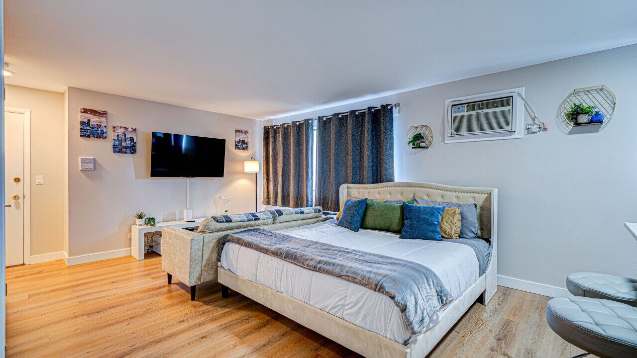 Photo of Bedroom in O'Hare