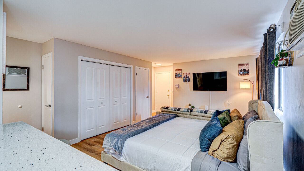 Photo of Bedroom in O'Hare