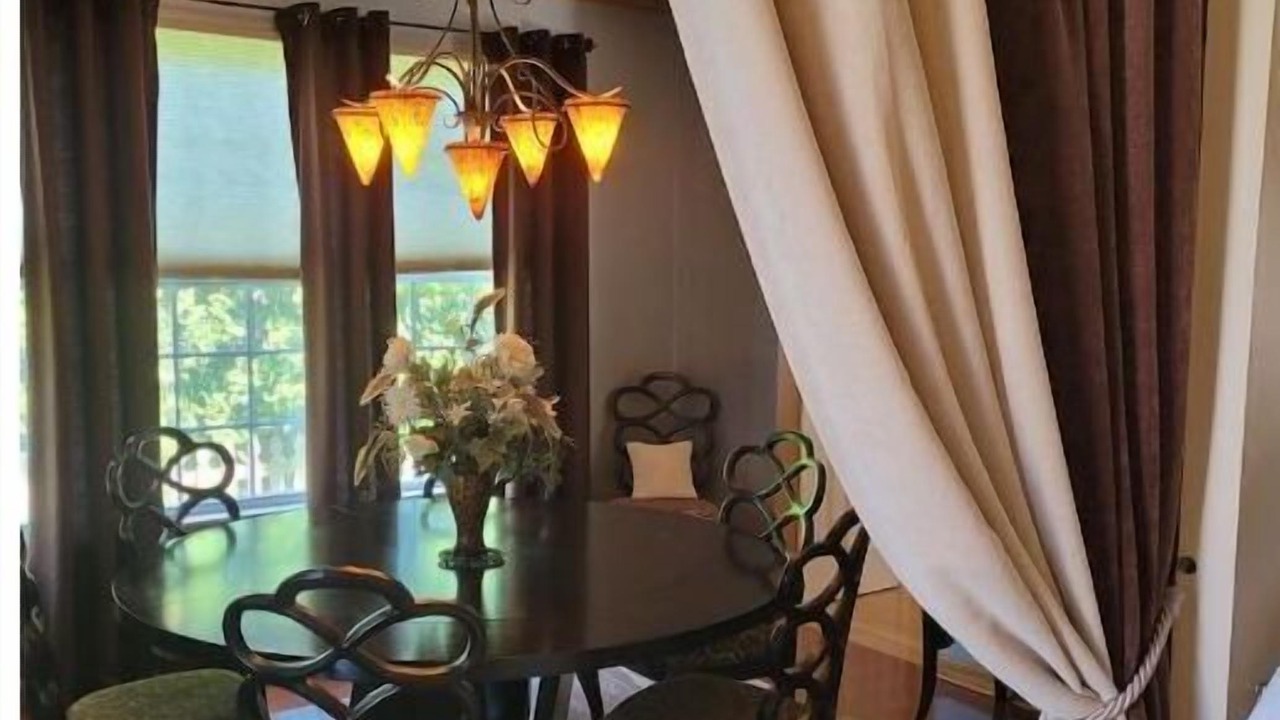 Photo of Bedroom in Algonquin