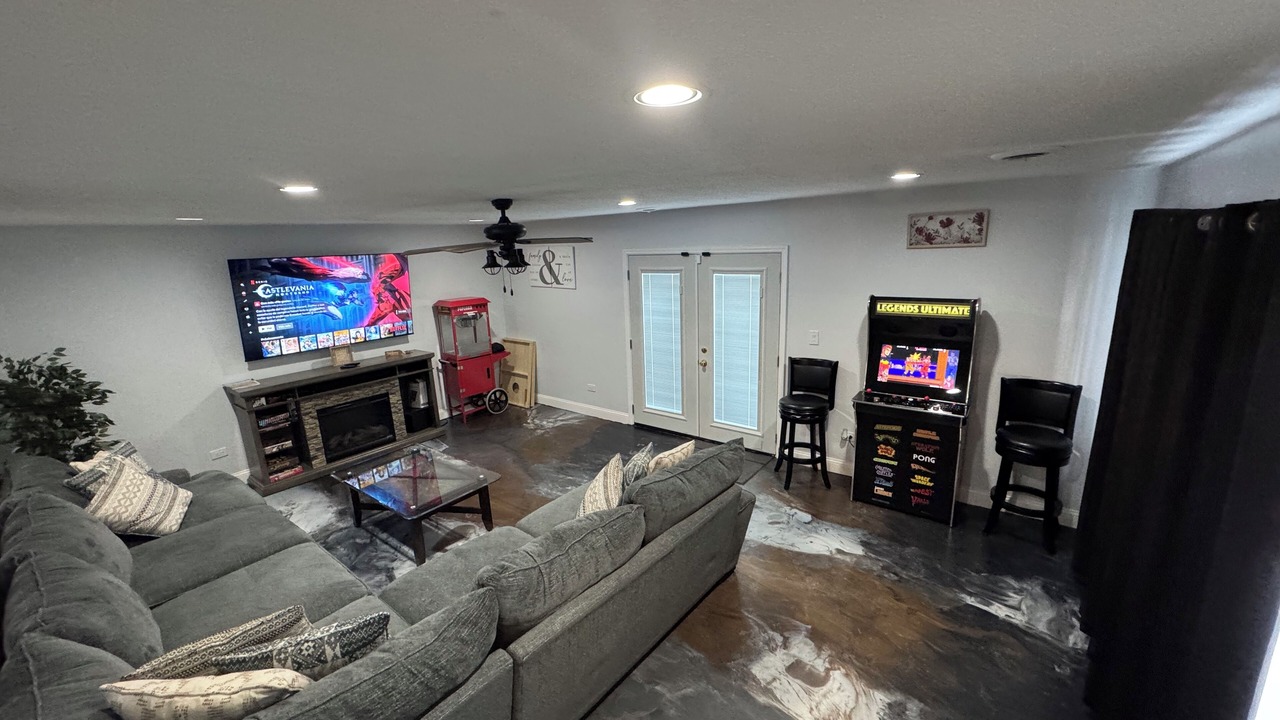 Photo of Livingroom in Waukegan