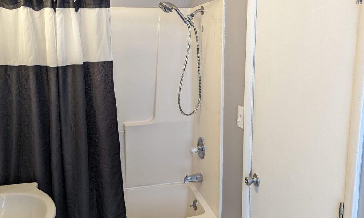 Photo of Bathroom in Robinson