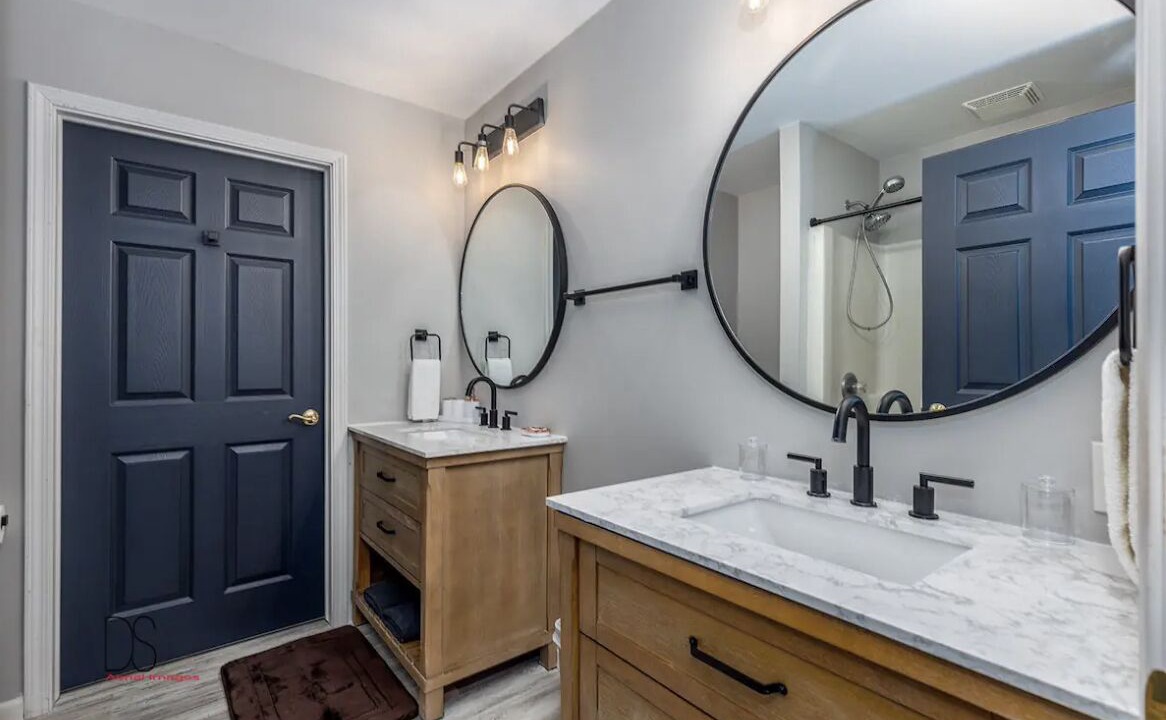 Photo of Bathroom in Ottawa