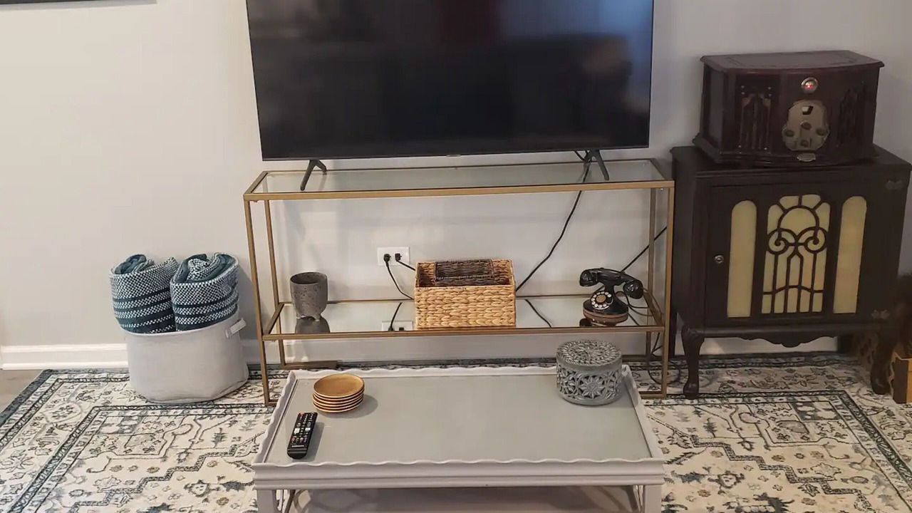 Photo of Livingroom in Barrington