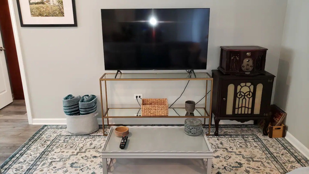 Photo of Livingroom in Barrington