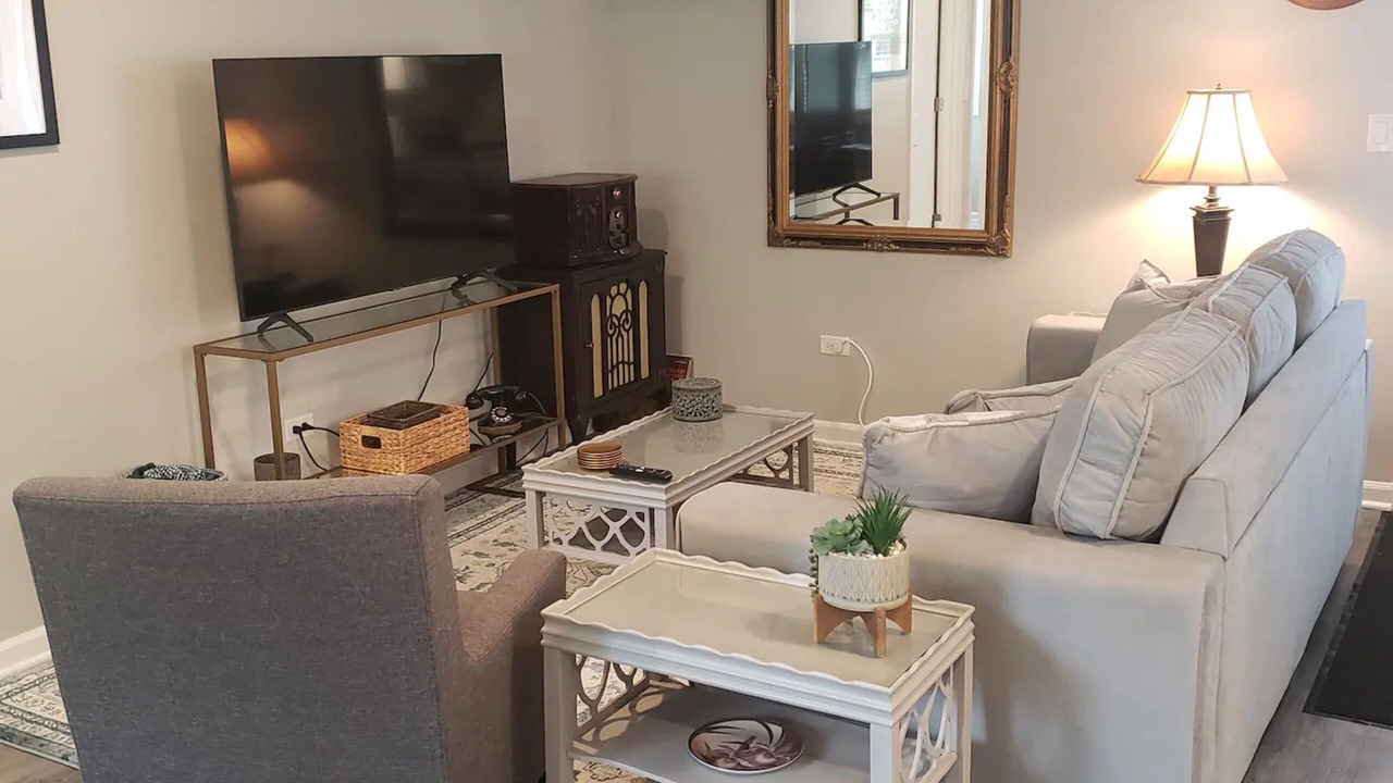 Photo of Livingroom in Barrington