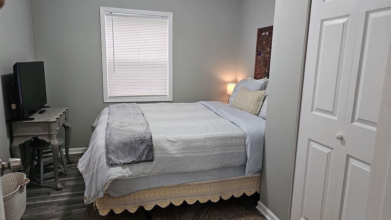 Photo of Bedroom in Wonder Lake
