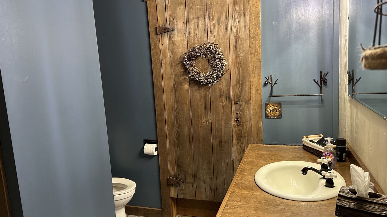 Photo of Bathroom in Lakewood  Shelby County