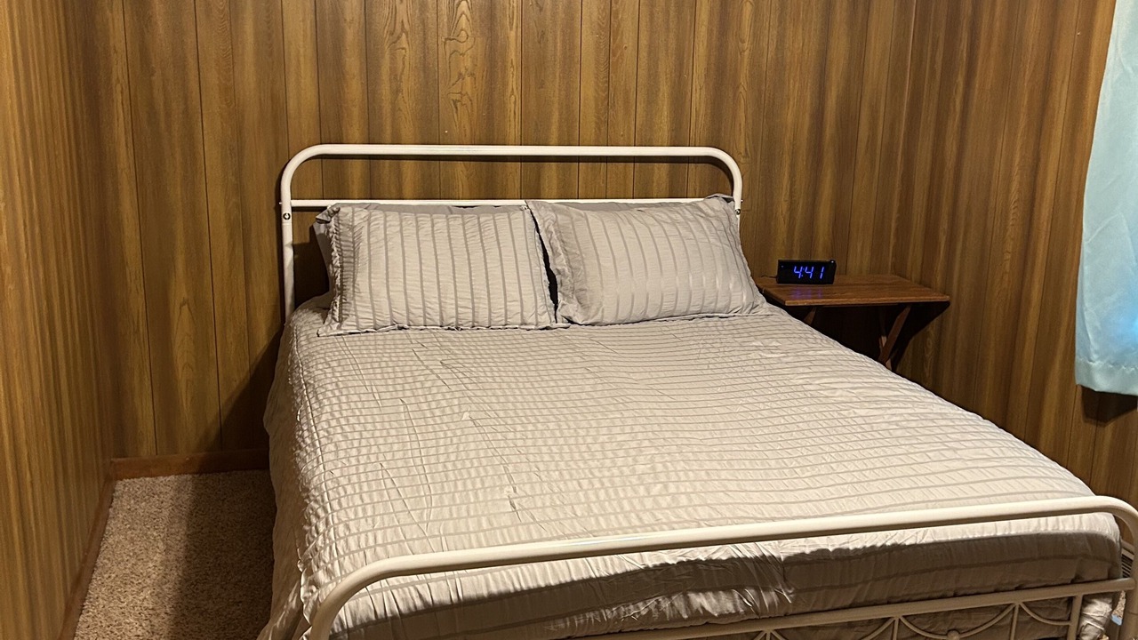 Photo of Bedroom in Lakewood  Shelby County