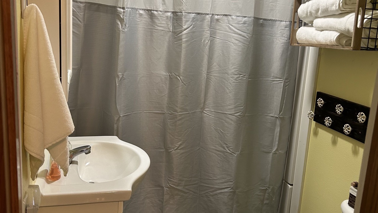 Photo of Bathroom in Lakewood  Shelby County