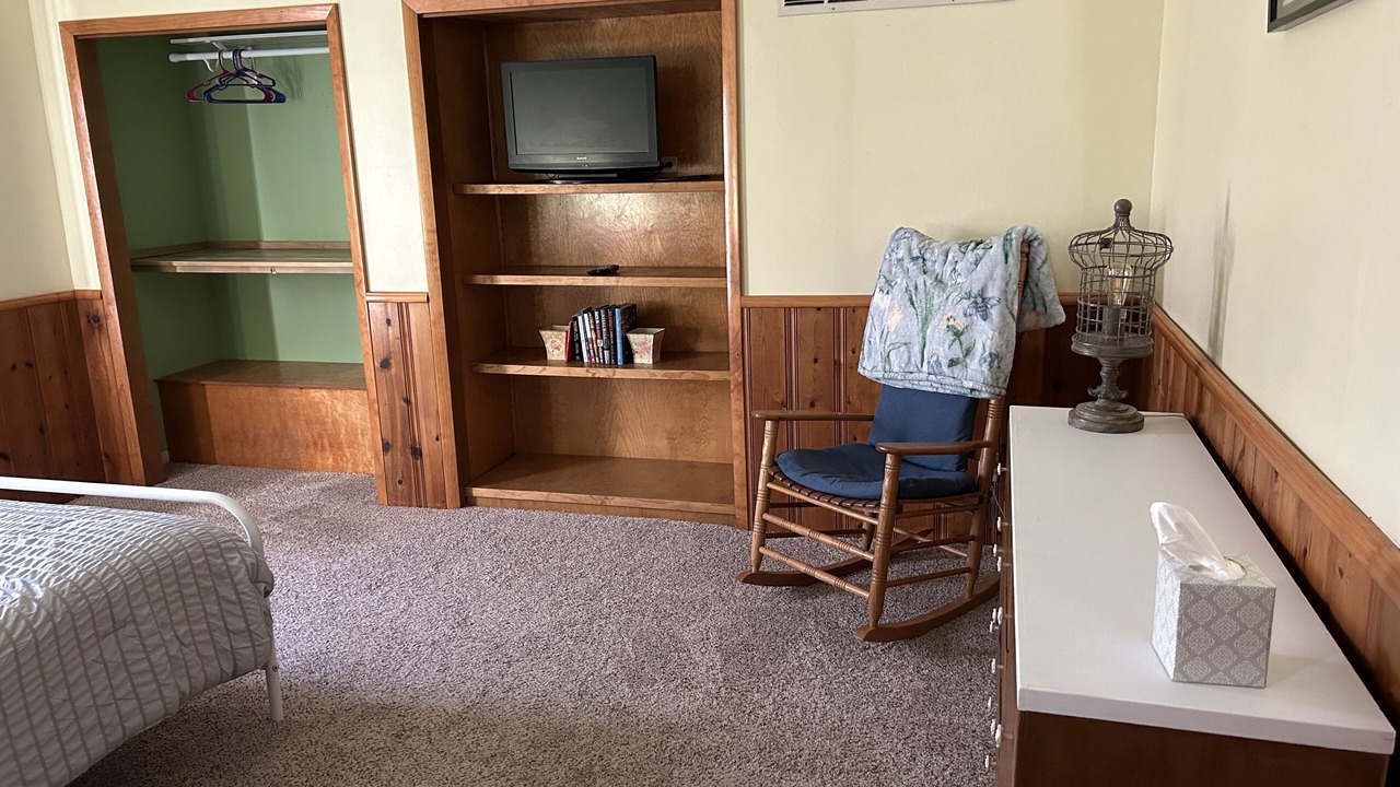 Photo of Bedroom in Lakewood  Shelby County