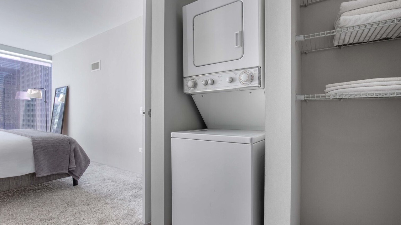 Photo of Bedroom in Streeterville
