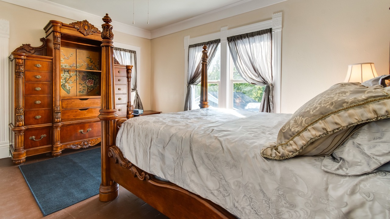 Photo of Bedroom in Charleston