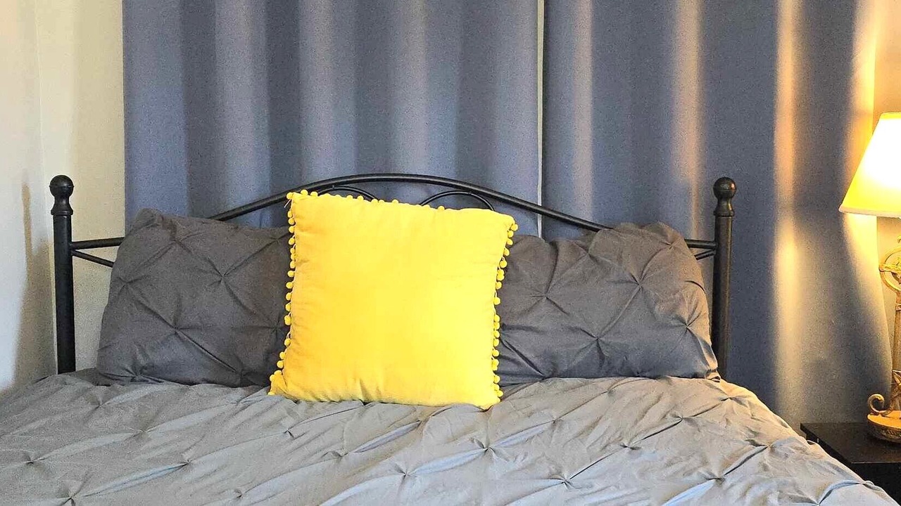 Photo of Bedroom in Oak Park