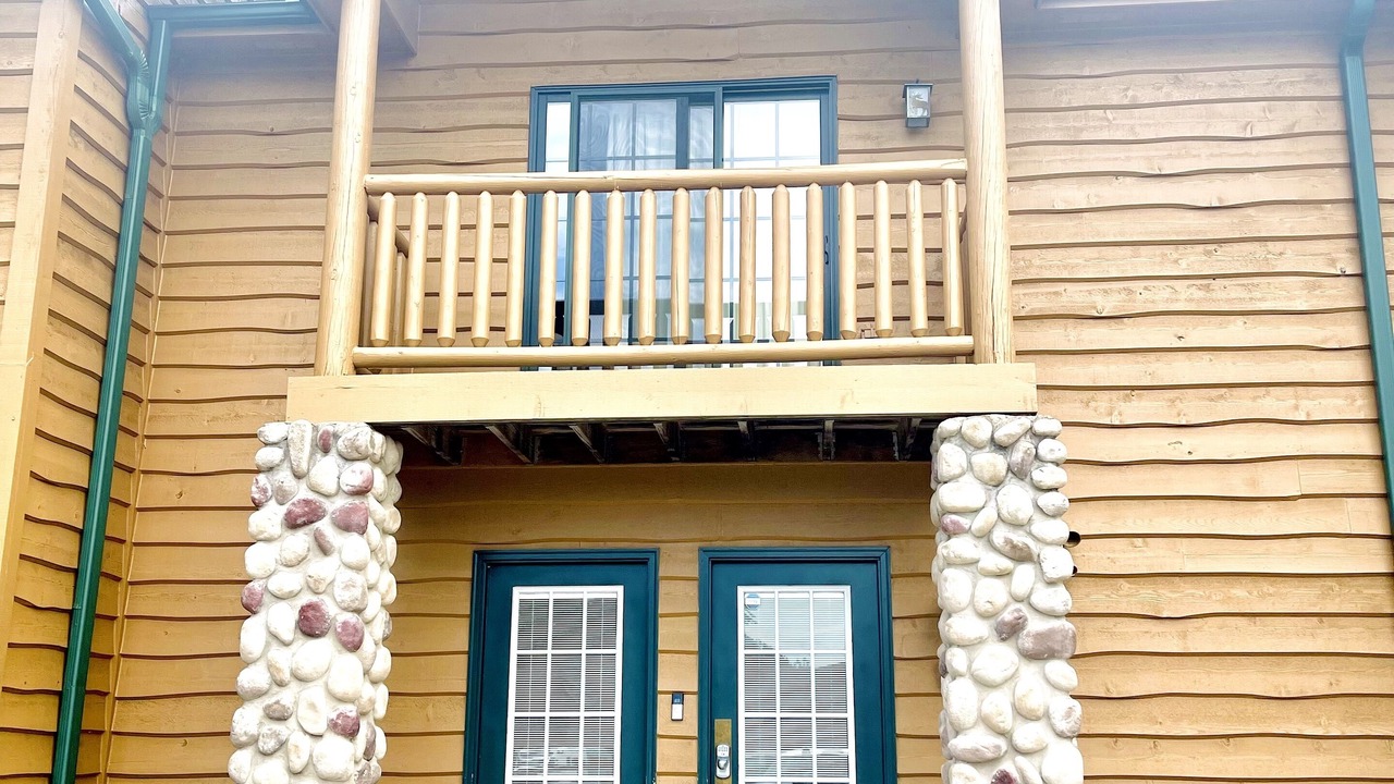 Photo of Outdoor in Utica