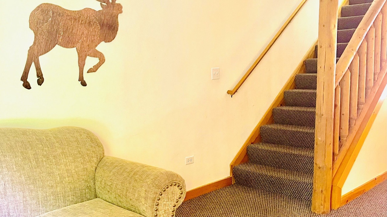 Photo of Livingroom in Utica