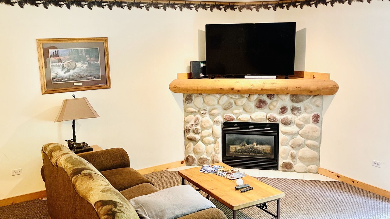 Photo of Livingroom in Utica
