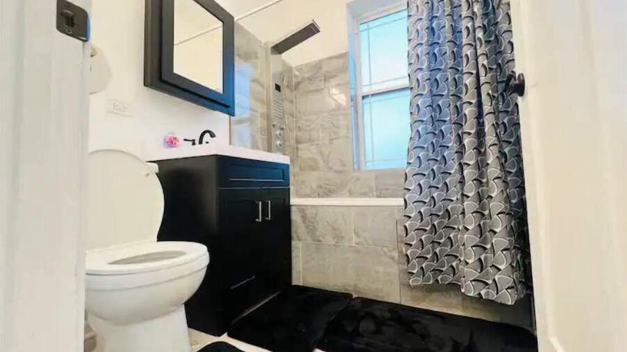 Photo of Bathroom in Little Village