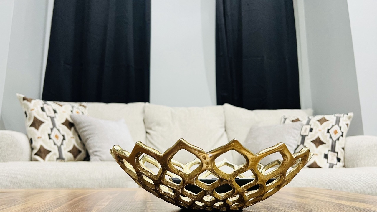Photo of Livingroom in Little Village